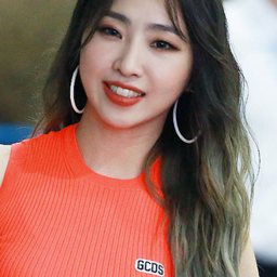 공민지