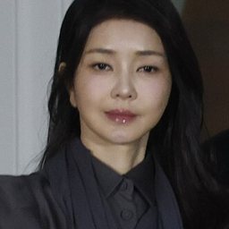 김건희