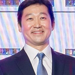 김범석