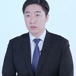 김용만