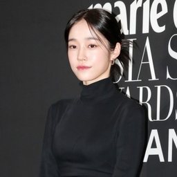 노윤서