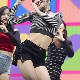 모모 사진