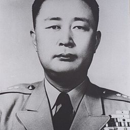 백선엽