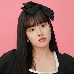 윤 (스테이씨)