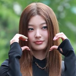윤채 사진