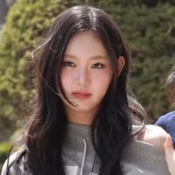 이솔 사진