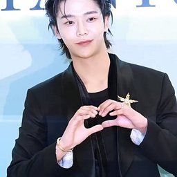 이재욱 사진