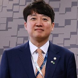 이준석