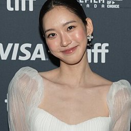 한지현