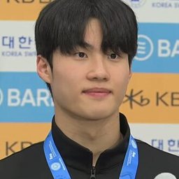 황선우